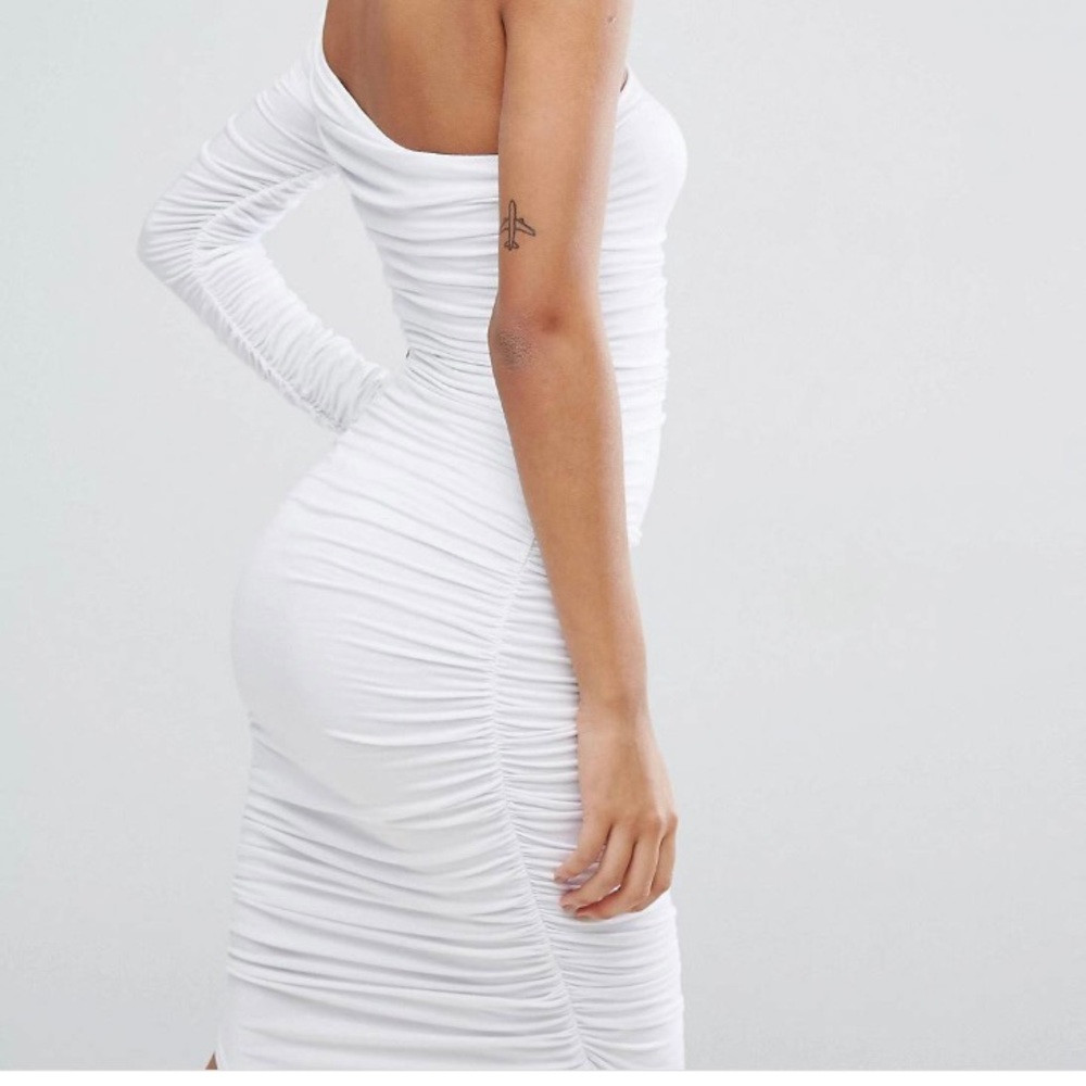 ASOS WHITE ONE SHOULDER RUCHED PARTY DRESS - Picture 2 of 2